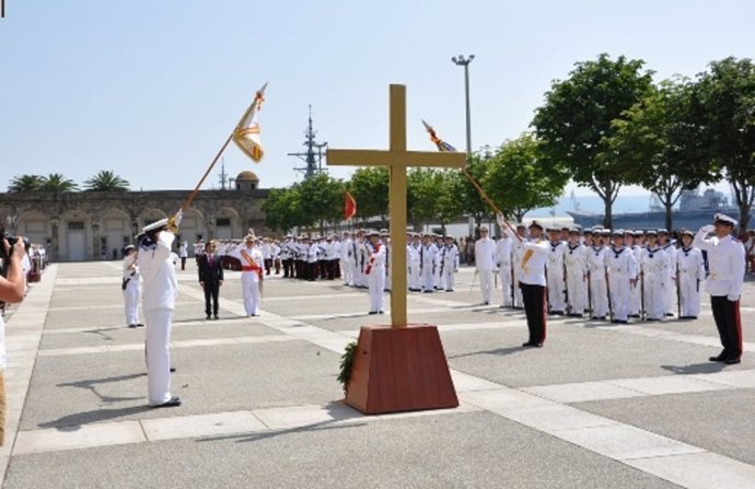 Acto de la Armada en Ferrol el día de su patrona.