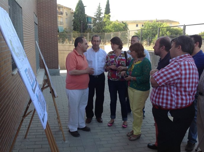 Elena Cortés visita Linares
