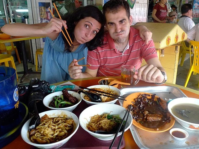 Españoles En El Mundo, Singapur