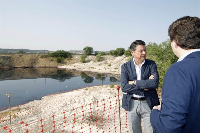 Balsa de aceite en Arganda