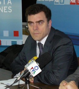 El exalcalde y portavoz Socialista, Rafael Gómez Montoya