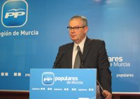 Ruiz dice "PP solucionará el problema del agua y garantizará trasvase Tajo-Segura, que el PSOE condenó a muerte"