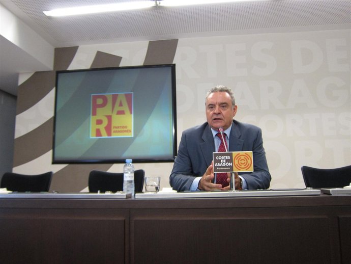 El portavoz del PAR, Alfredo Boné