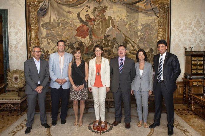 Junta de Empresarios de la Ribera con Barcina.