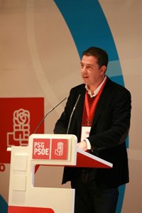 Besteiro proclama que trabaja "por la integración" en el PSdeG y que está dispuesto a "hablar con todo el mundo"