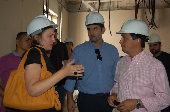 Guzmán y Fernández Pacheco visitan las obras del CIP