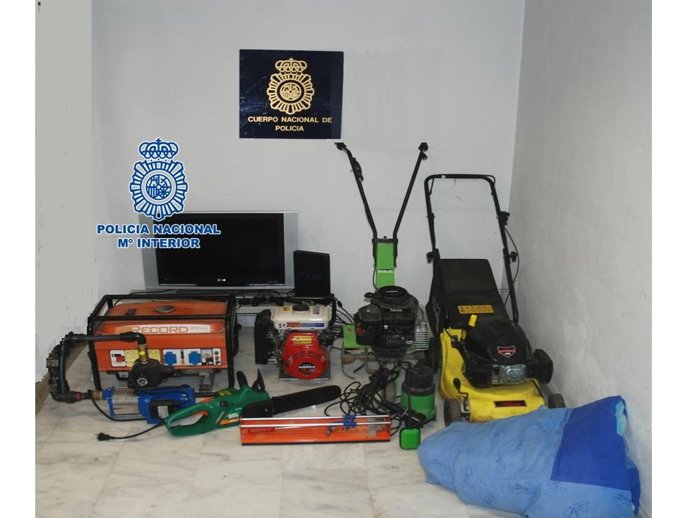 Detenidas dos personas acusadas del asalto a 14 viviendas de campo de Motril