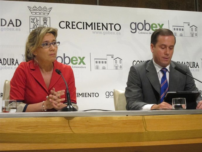 La vicepresidenta extremeña, Crístina Teniente.