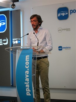 El secretario general el pp vasco, Iñaki Oyarzabal