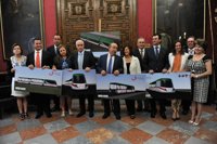 Un tren turístico híbrido único en Europa conectará la ciudad con la Alhambra