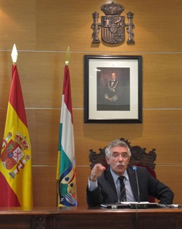 Ignacio Espinosa, en la presentación de la memoria judicial