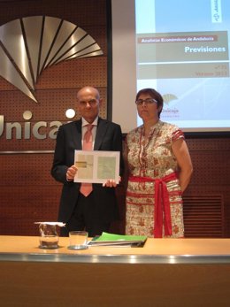 Analistas Económicos Unicaja