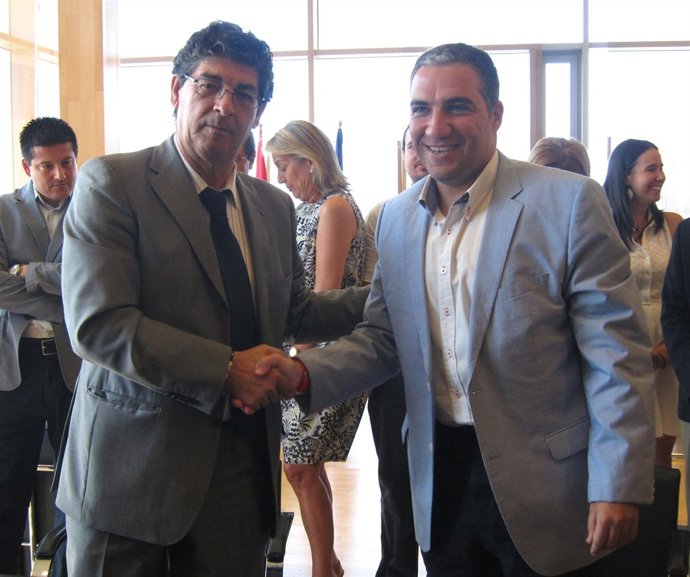 Diego Valderas y Elías Bendodo en Málaga