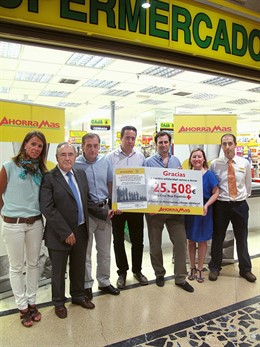 AhorraMas y Unilever colaboran con Cruz Roja