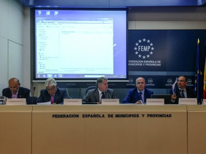 Manuel Baltar en un foro de la FEMP