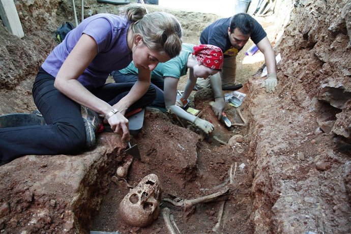 Exhumación fosa común - Memoria Histórica