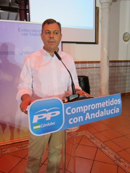 José Luis Sanz durante su intervención en Puente Genil