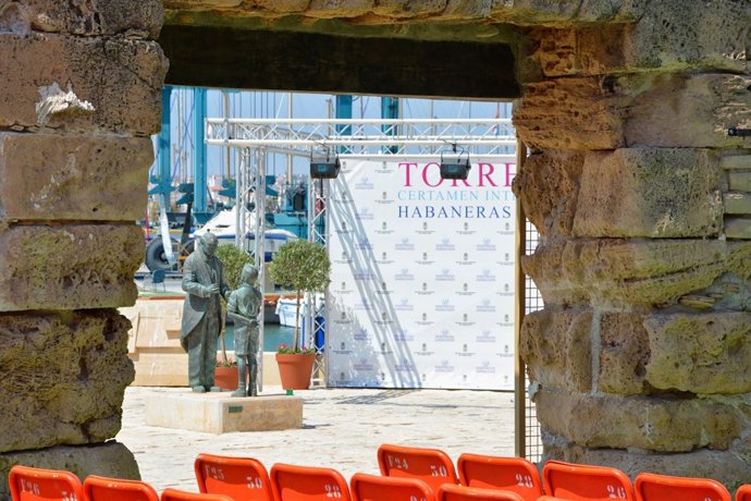 Escenario del Certamen de Habaneras de Torrevieja