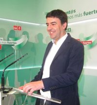 PSOE-A defiende su actuación "contundente" ante el caso Facturas y asegura que PP quiere "poner el ventilador"