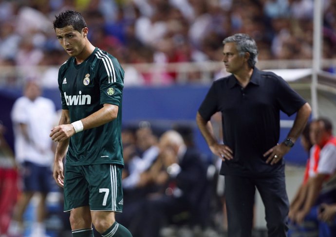 Cristiano Ronaldo y Jose Mourinho en el Sevilla - Real Madrid