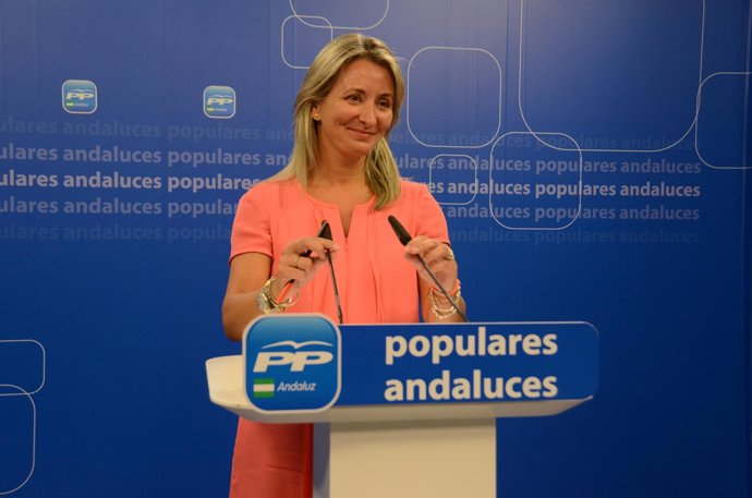Carolina González Vigo en rueda de prensa en la sede del PP-A