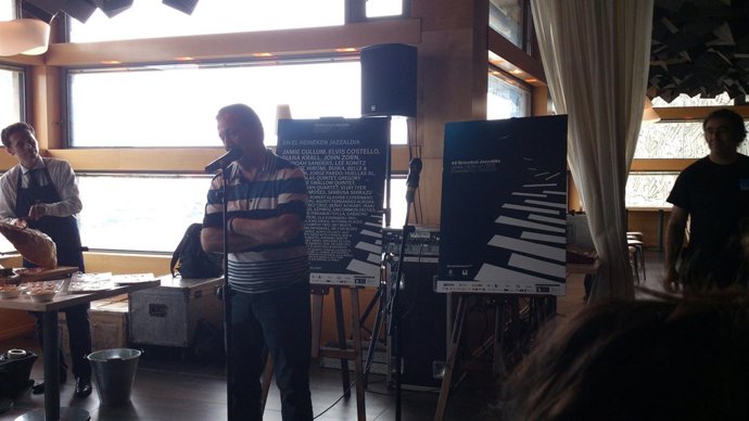 El director del Heineken Jazzaldia Miguel Martín en el restaurante Ni Neu