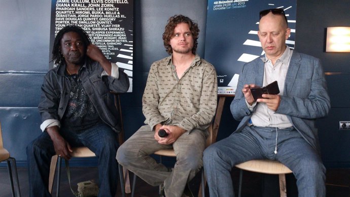 El trío Reijseger Fraanje y Sylla