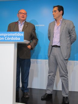 Garrido y Nieto en la rueda de prensa