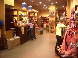 Taller de la Cámar, comercio minorista