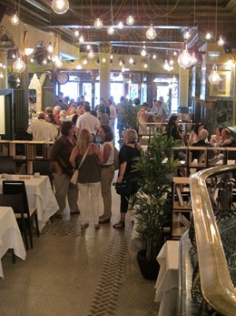 El Gran Café El Mercante durante la inauguración este martes