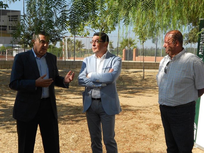 El delegado de Educación en Huelva, Vicente Zarza.