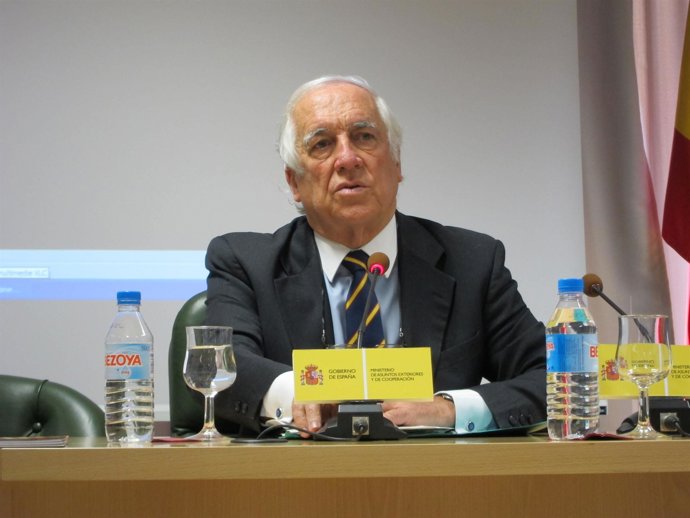 Carlos Espinosa de los Monteros