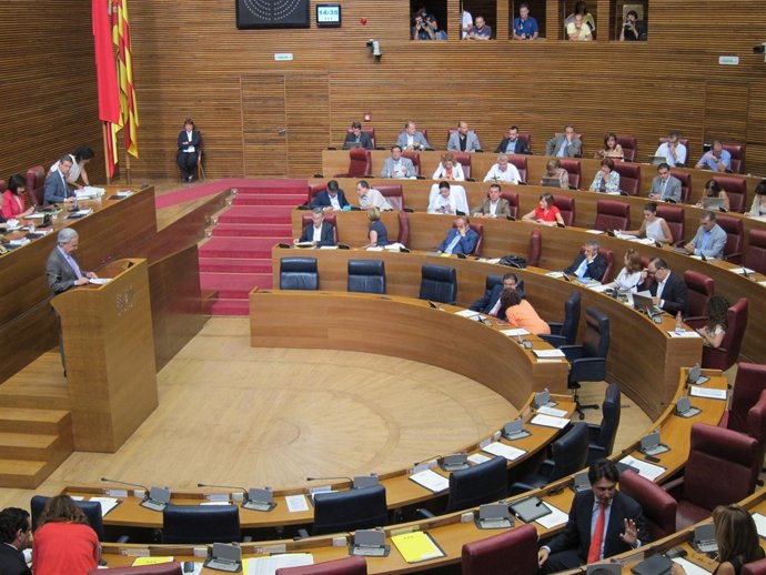 Pleno de las Corts Valencianes