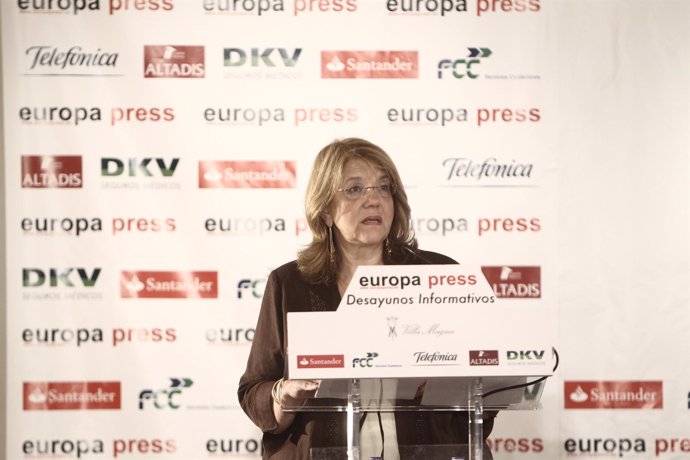 Elvira Rodríguez (CNMV) en un Desayuno de Europa Press