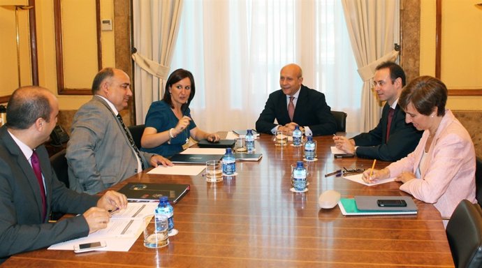 El ministro Wert, la consellera Català y representantes de la FSMCV 