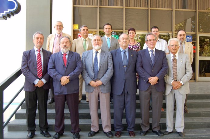 La nueva Junta Directiva del Colegio de Médicos de Sevilla