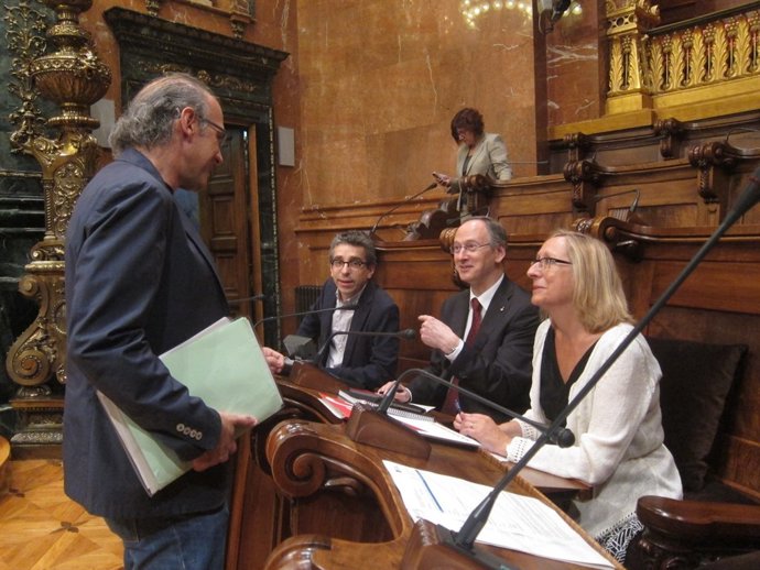 Ricard Gomà (ICV-EUiA) y los socialistas J.Martí, G.Colomé y A.Escarp 