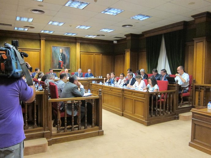 Pleno en la Diputación Provincial de Almería