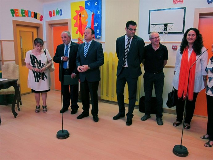 Pedro Sanz y José Ignacio Nieto en el centro La Cometa
