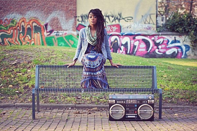 Cantante en la Diputación de Huelva.