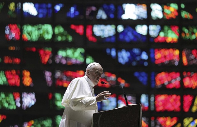 El Papa Francisco durante un encuentro con jóvenes argentinos en Brasil