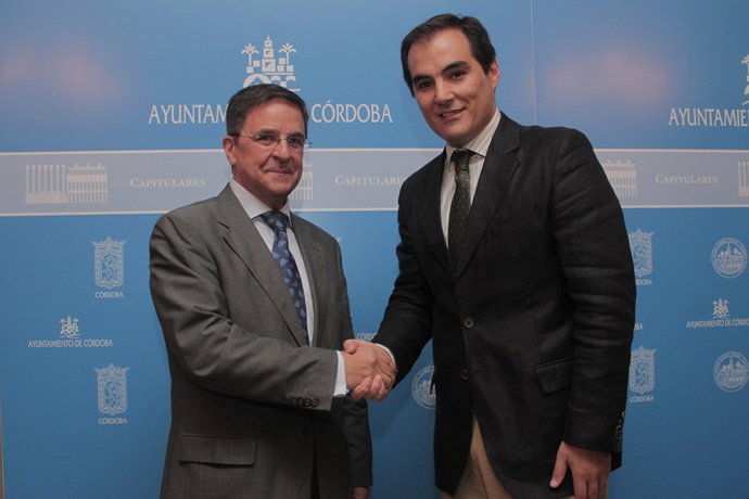 Rapún y Nieto se dan la mano