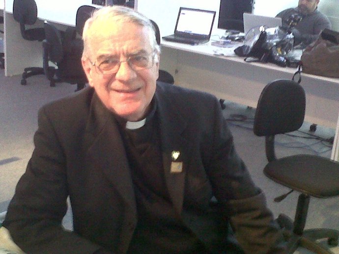 El portavoz de la Santa Sede, el padre Federico Lombardi