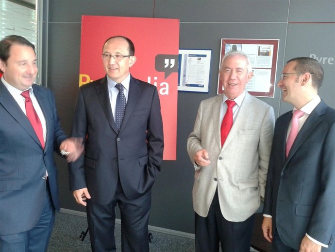 El consejero, en su visita al Grupo ÍO Corporación