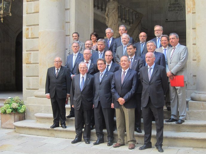 Artur Mas con los presidentes de las cámaras catalanas