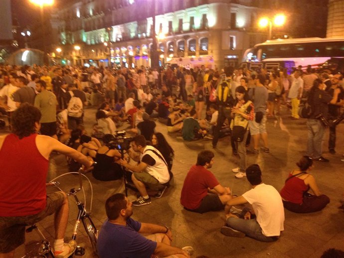 Protesta en Sol para pedir la dimisión de Rajoy