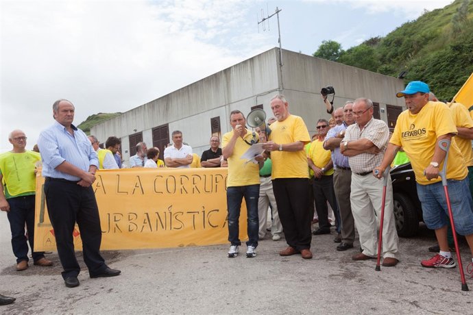 Consejero y alcaldes se unen a AMA en Vuelta Ostrera