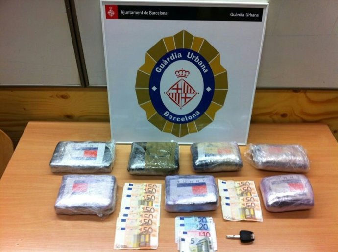 Los ocho kilos de heroína intervenidos por la Guardia Urbana de Barcelona