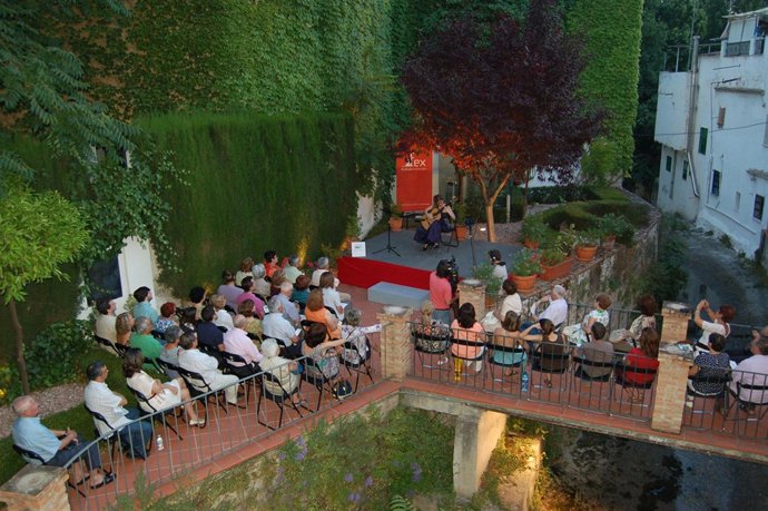 La guitarrista clásica Isabel María Sánchez Millán