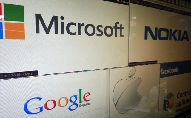 Logotipos de las compañías Microsoft, Nokia, Apple, Google y Facebook Internet
